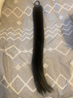 Natural Black Clip-In Ponytail Extension - Sleek Straight Add-On